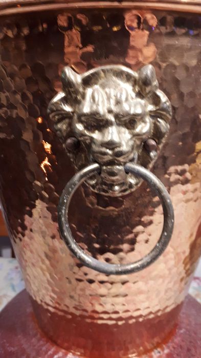 Jarrão ou porta guarda chuvas em cobre