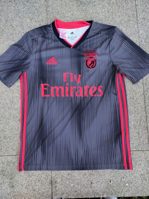 Camisola SL Benfica João Félix 79 – Tamanho L (13-14 anos)
