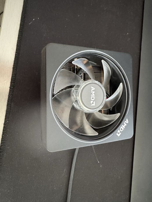 Chłodzenie AMD Wraith Prism RGB – AM4 / AM5 | NOWE | Wydajne