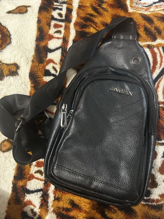 Чоловіча сумка-бананка