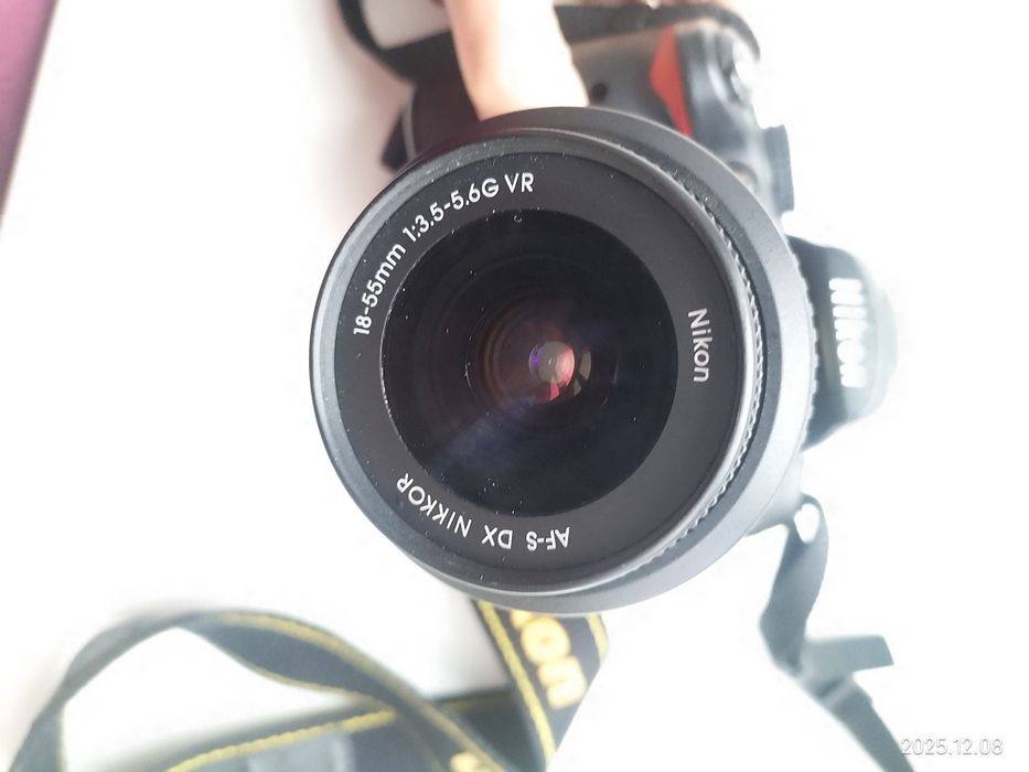 Фотоапарат Nikon 5000