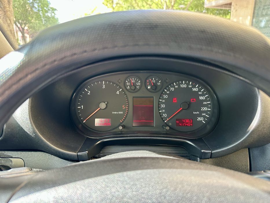 AUDI 3 (8l) PD -130 cv de 2002
