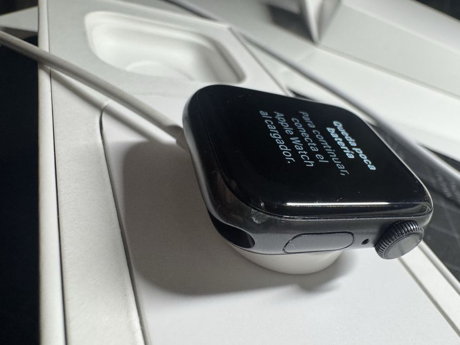 Apple Watch series 6 40mm