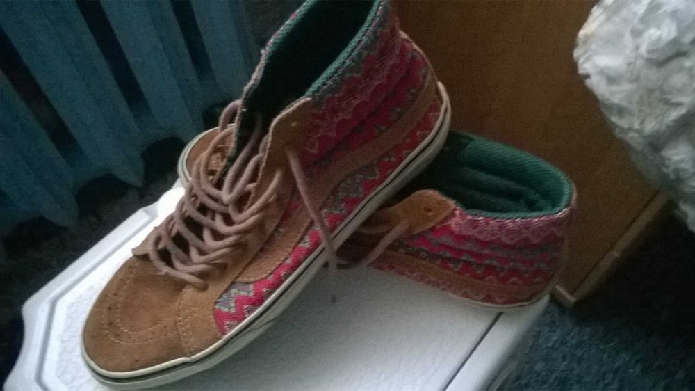 damskie trampki za kostkę