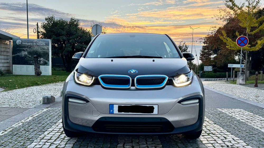BMW i3 120ah 2021 com apenas 35.000km Impecável