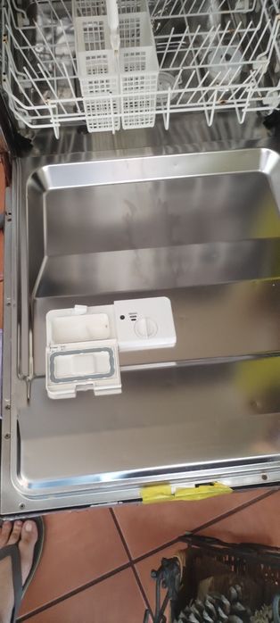 Máquina de lavar loiça de encastre TEKA