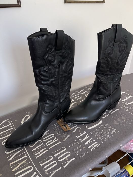 Чоботи козаки жіночі