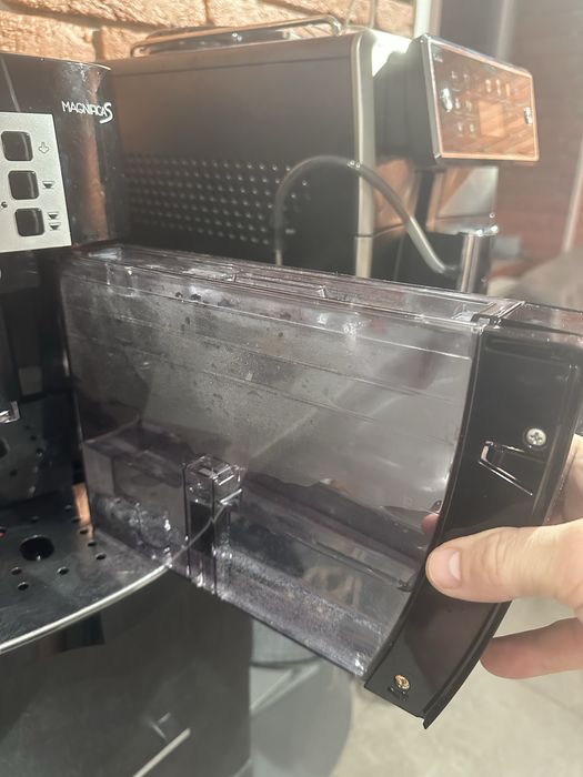 Delonghi Magnifica S