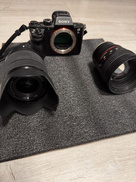 Sony A7 II + Sony FE-28-70mm OSS + 2 obiektywy + statyw + torba + ładowark, gotowy zestaw