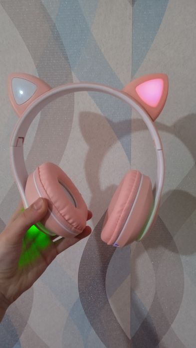 Наушники беспроводные с ушками