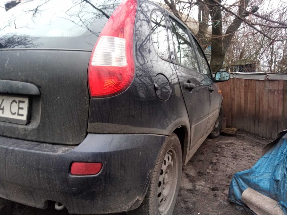 Продам ВАЗ 1119 Калина.