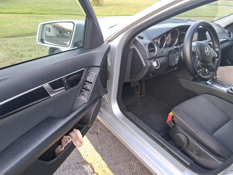 Mercedes Benz  C200cdi
