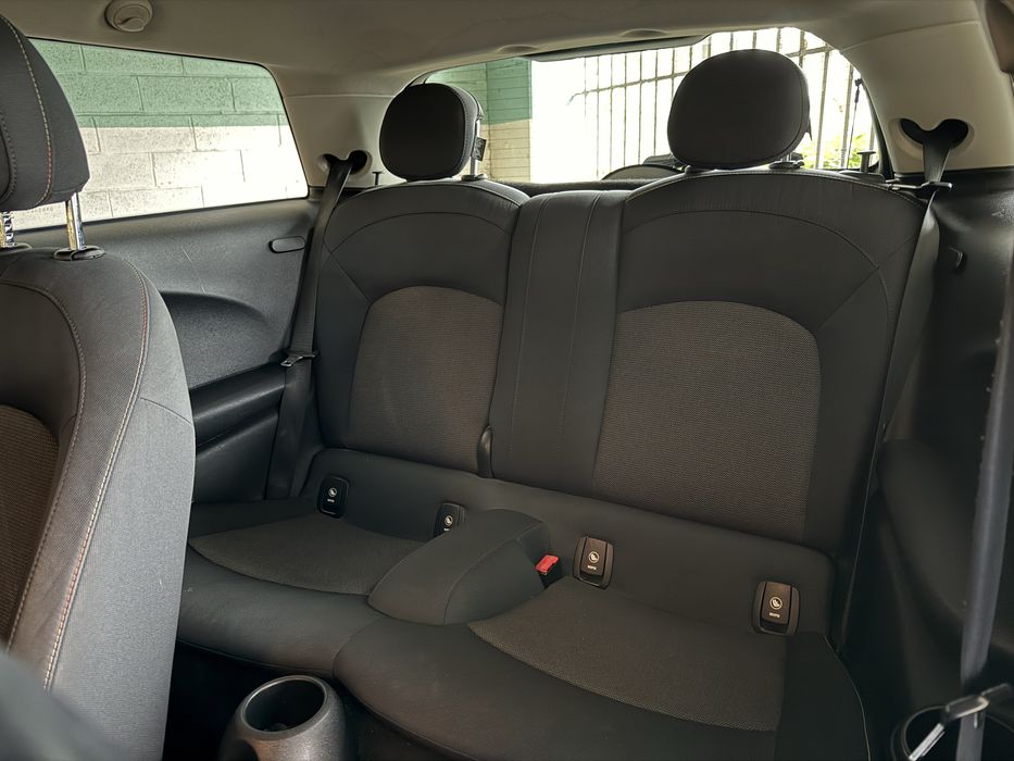 Mini Cooper D 2015 1.5 Diesel 227,000km revisão feita aceito retoma