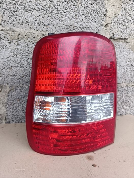 Стоп ліхтар фонар лівий Kia Carnival 2 Карнівал