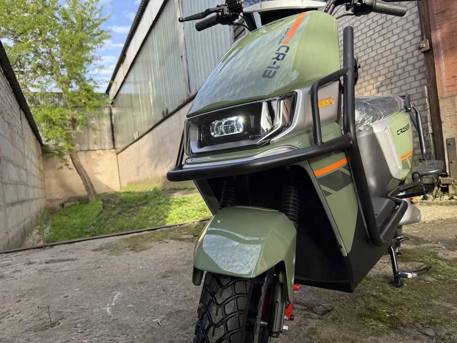 Электроскутер Crosser СR-13  2500w LFP (LiFePO4) 76.8v 30ah(Новый 2026)