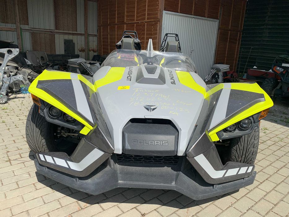Polaris Slinghshot SLR 2018 2,4