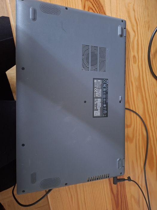 Laptop asus bardzo dobry stan