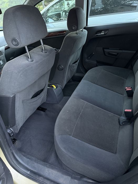 Opel Astra generacja H