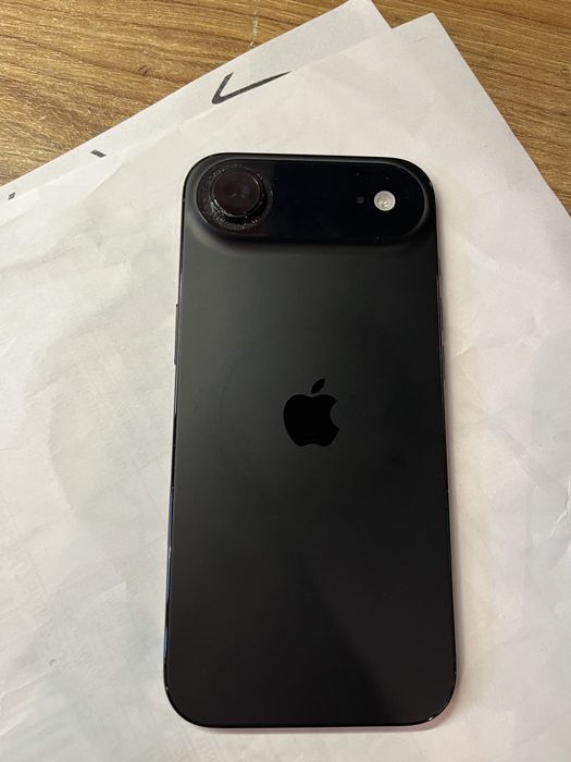 Idealny Iphone air 256  czarny lub nowy iphone 17 256 buały nowy zapakowany