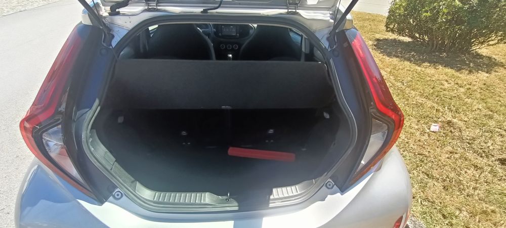 Toyota Aygo x cx automática 2023