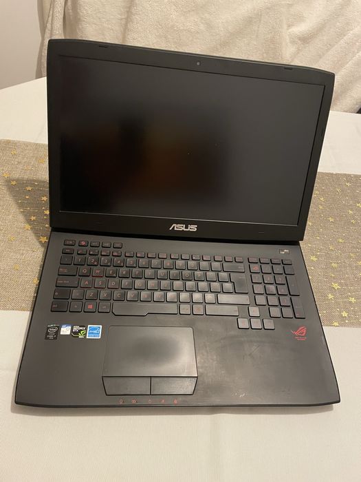 Computador ASUS ROG751J