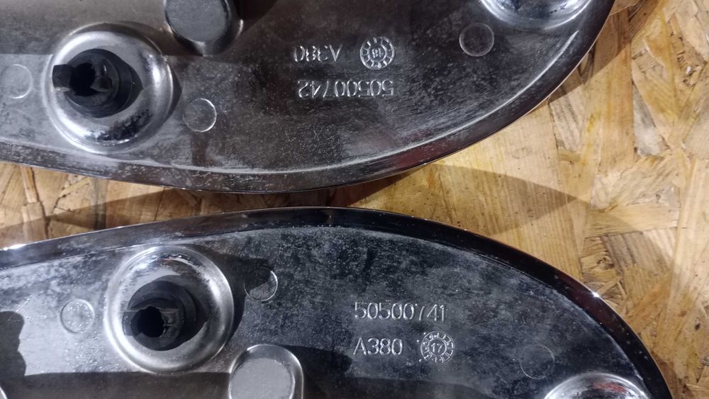 Kpl 2x Podesty podest Harley Davidson Softail Fat Boy FLFB FLFBS M8