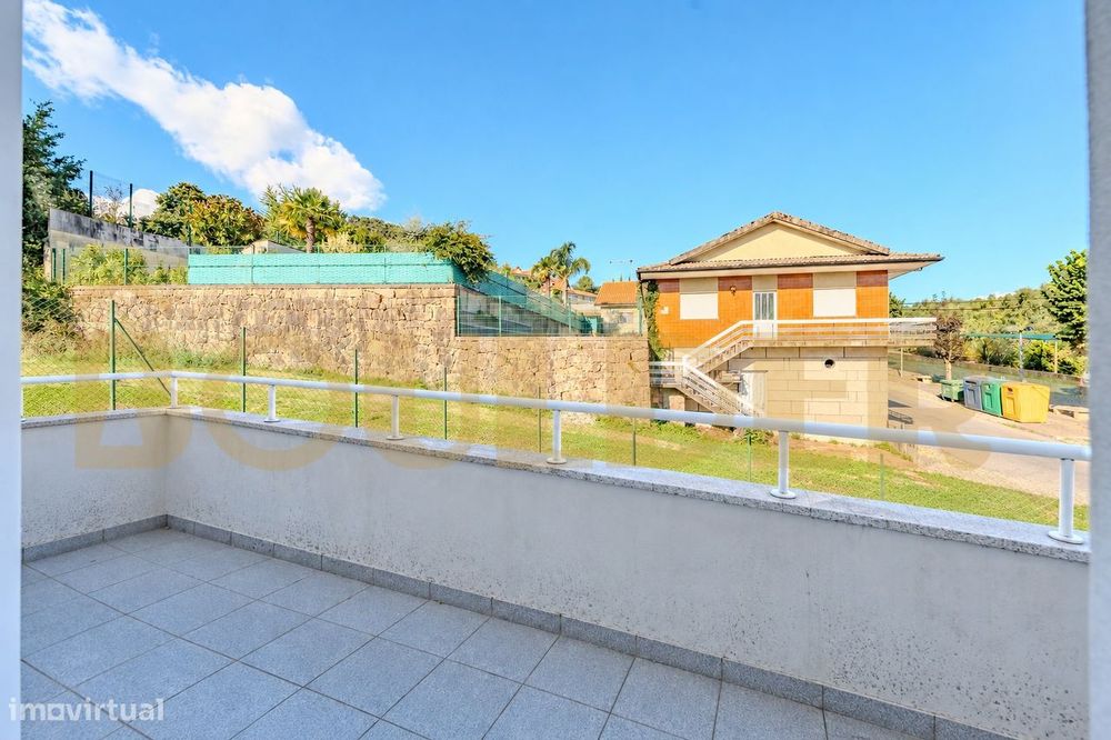 Andar moradia T3 em Fervença