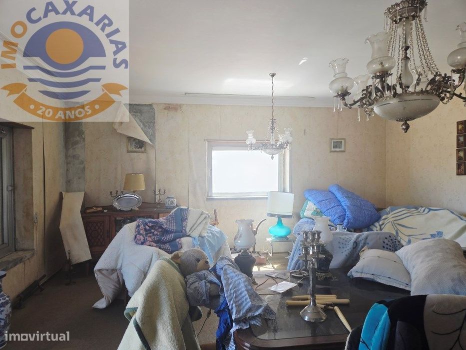 Moradia T3 com Loja e 1.000 m² de Terreno | Habitação Própria ou Ex...