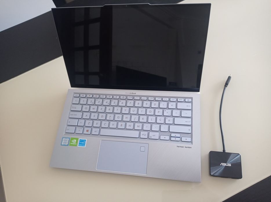 Asus Zenbook S13