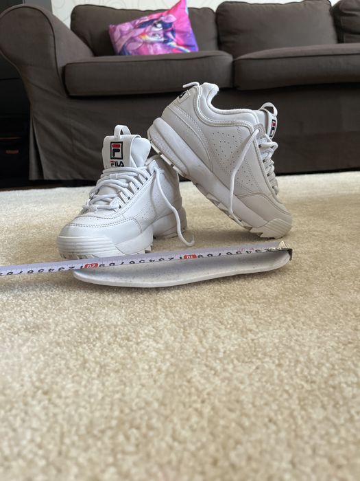 Buty Fila białe.