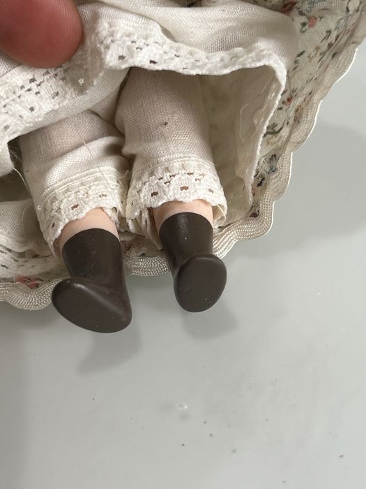Lalka porcelanowa ania z zielonego wzgórza