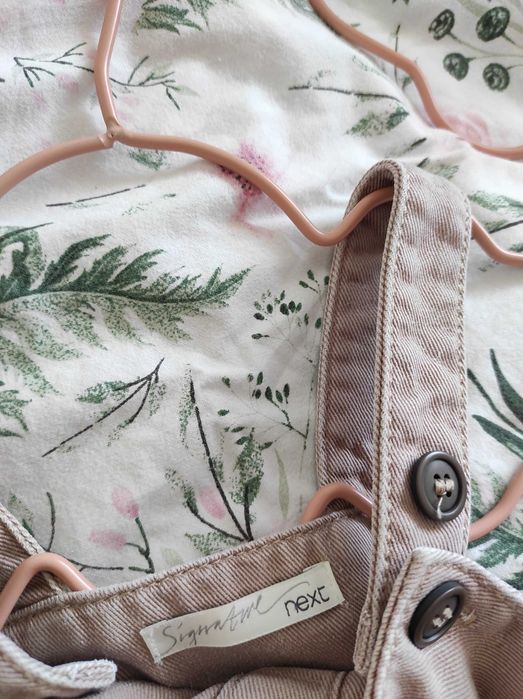 Spodenki ogrodniczki Next