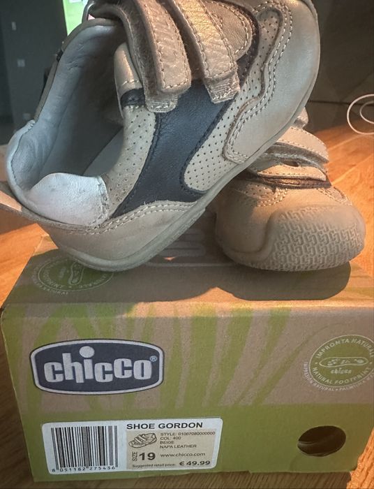 Sapatos Chicco (com caixa)