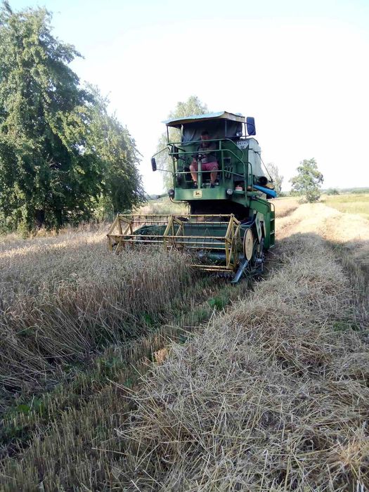 Продам JOHN DEERE 935