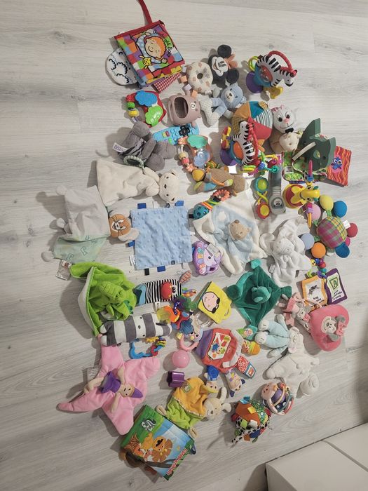 Super duży zestaw zabawek dla niemowlaka Fisher Price Chicco