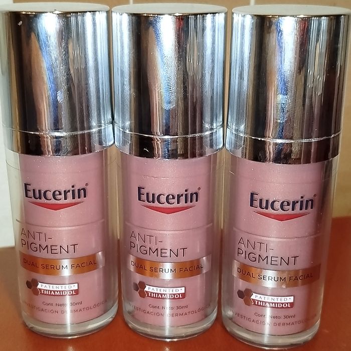 Eucerin Anti-Pigment Dual Serum Facial  przeciw przebarwieniom 30 ml