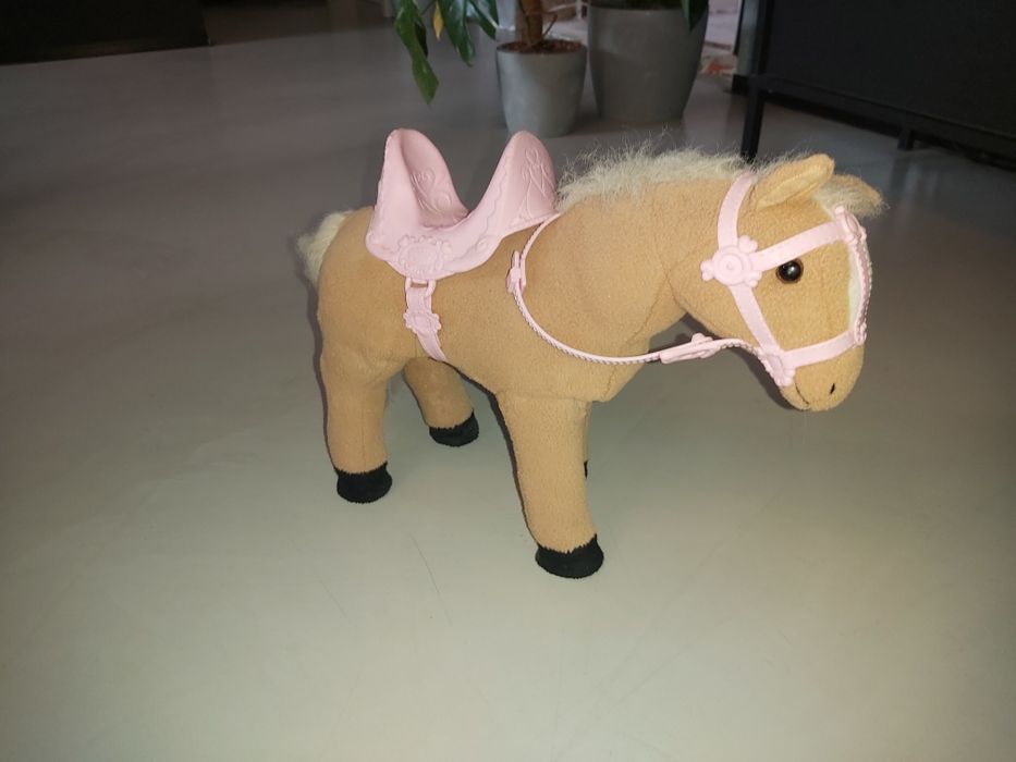 Interaktywny koń Baby Born Zapf