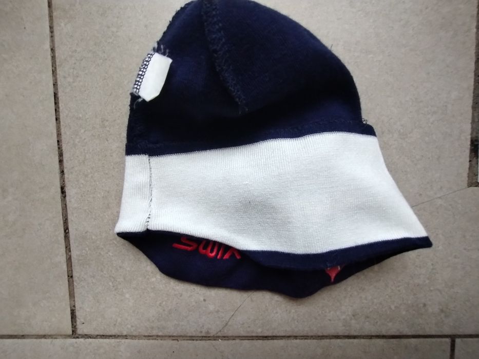 Czapka SWIX super hafty z pomponem Oslo Sportslager Zdjęcia są prześwi