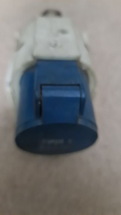 Tomada Trifasica428223088611840002