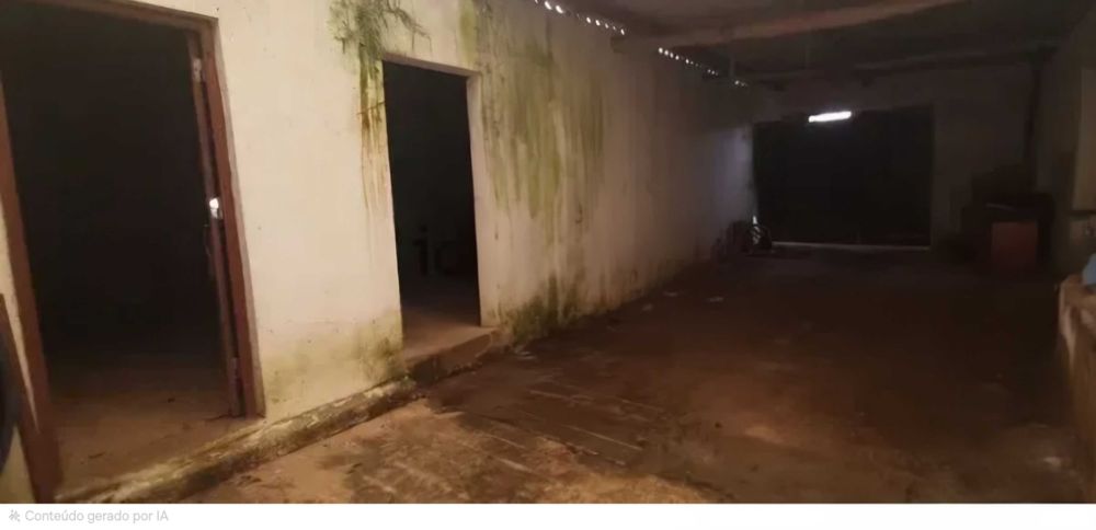 Moradia terrea à venda para recuperar