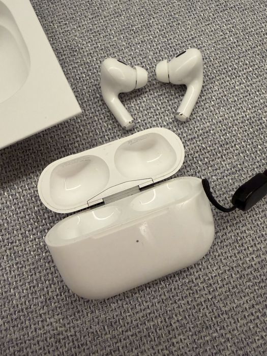 Apple AirPods Pro 2 оригінал