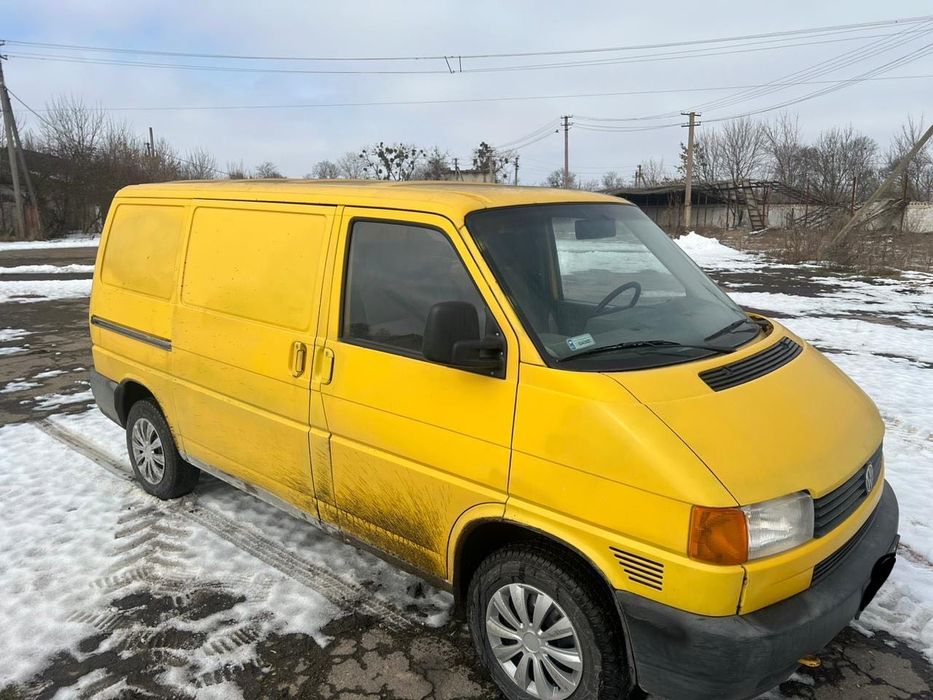 Свіжопригнаний Грузовий т4 1.9 дизель 1998 рік