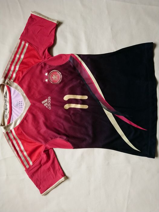 Колекційна спортивна футболка Adidas XS