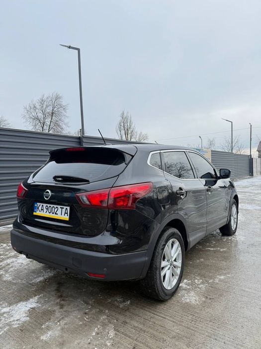 Nissan Rogue S 2.0 2019
2.0 бензин
Повний привід AWD
Пробіг 104 000 км