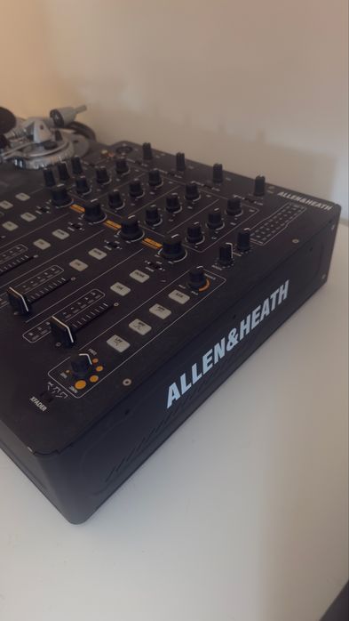 Allen & Heath Xone 43