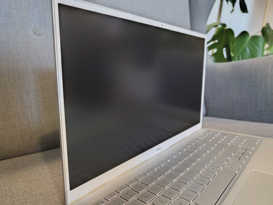 Dell Inspiron 5505 -  Ryzen 5 4500U / 32GB RAM / 512GB Dysk / Win11