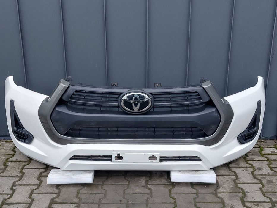 Розборка разборка авторозбор Toyota Hilux 2017-2023 VIII покоління