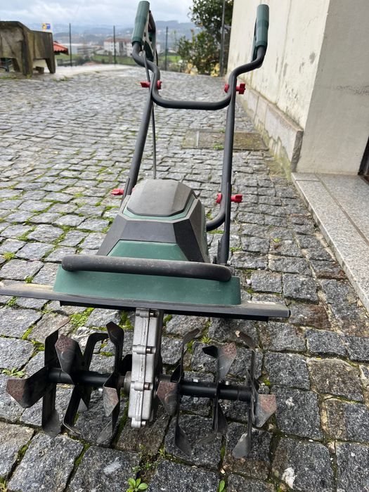 Máquina de jardim (Labrador)