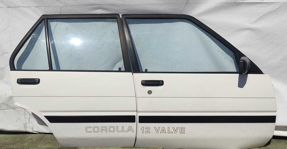 Toyota Corolla DX peças muito material disponível