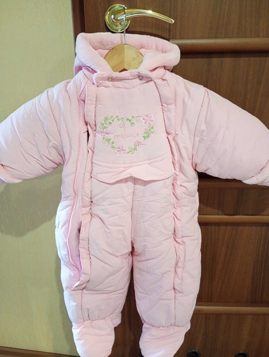 Зимний комбинезон для девочки